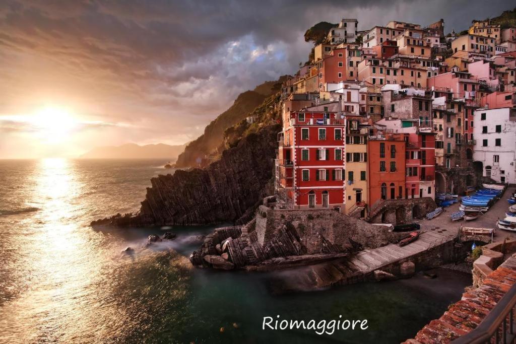 Cinque Terre Bridge Appartement La Spezia Buitenkant foto